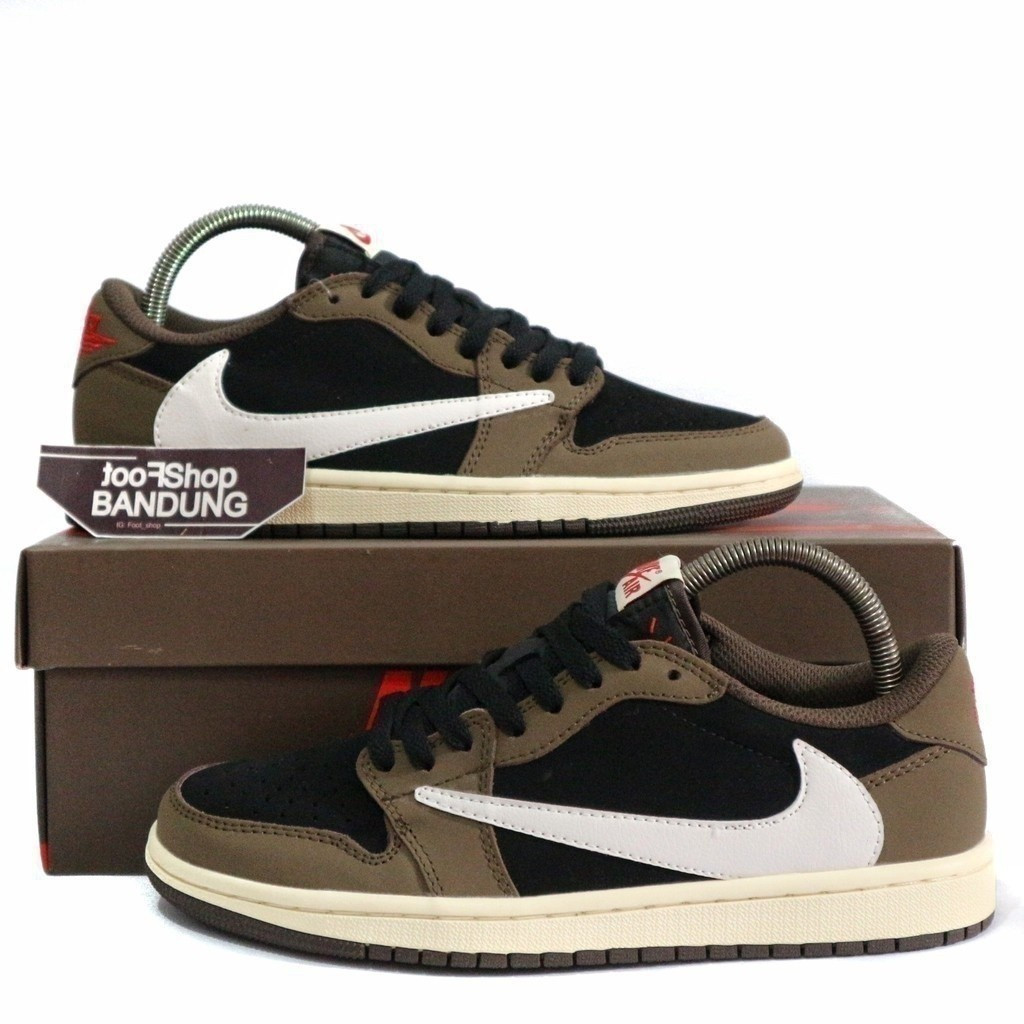 Retro AJ 1 Low Top x Travis Scott Cactus JAC Shoes Cover Dark Mocha Size 40-45 (พร้อมถุงเท้า) 2B1M z