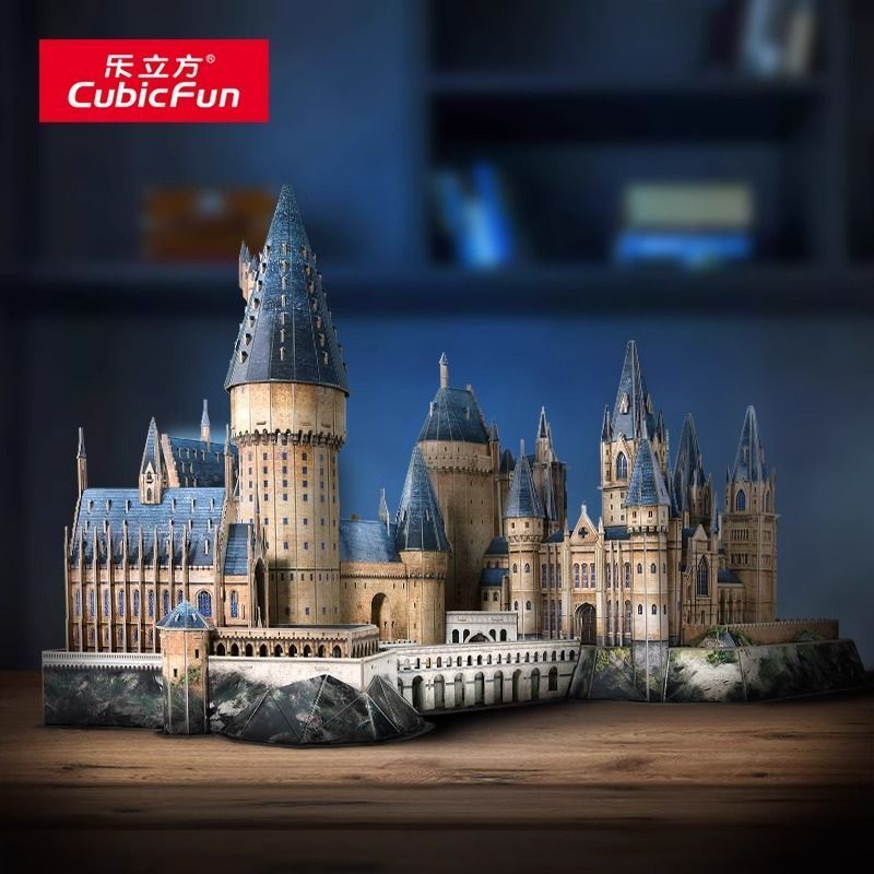 Le Cube Harry Potter Hogwarts Castle รุ่น diy ของขวัญทําด้วยมือ 3d สามมิติปริศนาประกอบของเล่น