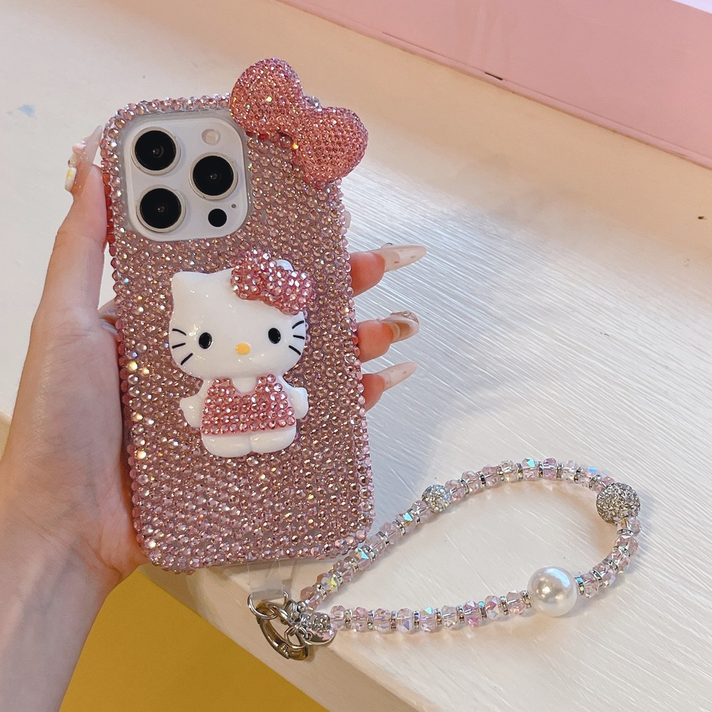 【ข้อเสนอพิเศษเฉพาะช่วงเวลา】ความคิดสร้างสรรค์ DIY Diamonds เคสโทรศัพท์สําหรับ iPhone 17 15 16 14 13 12 11 Pro Max แฟชั่นเพชรเต็มรูปแบบ Kitty Cat Bow ฝาครอบป้องกัน