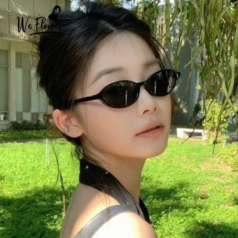 We Flower แว่นตากันแดดแบบเลนส์รูปไข่แคบสำหรับผู้หญิง UV400 ป้องกันแสงแดดและรังสีUV เหมาะสำหรับการขับรถ