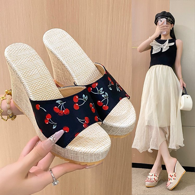 Fashion Wedge Sole Platform Slippers Elegant Comfortable High Heel Slippers(6-8cm)
