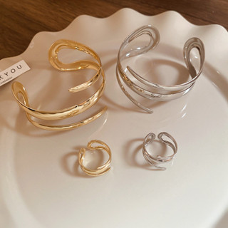 ชุดสร้อยข้อมือเปิดกลวงสำหรับผู้หญิง สไตล์หรูหราและแฟชั่น