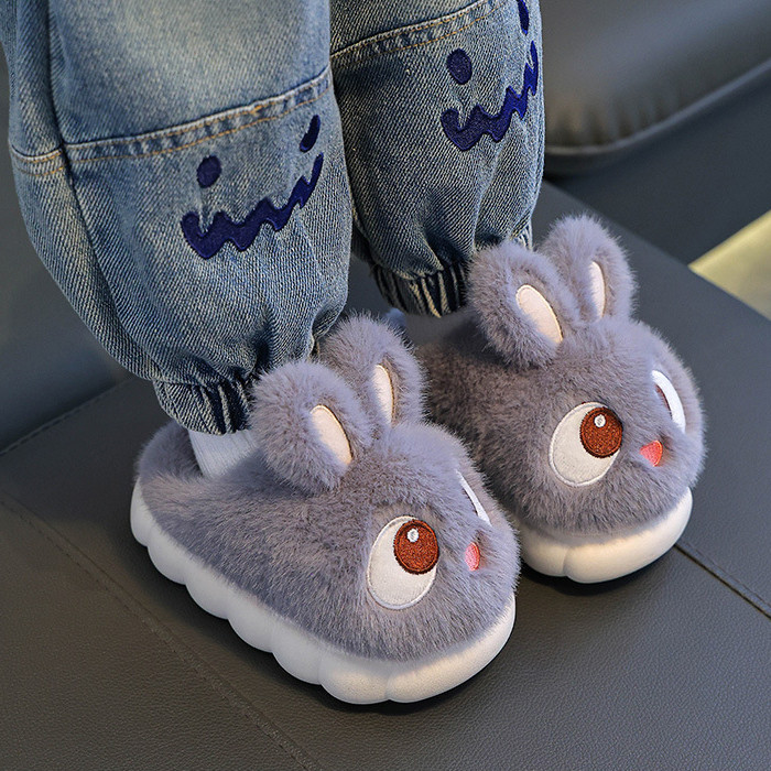 รองเท้าบ้านสำหรับเด็กดีไซน์กระต่ายน่ารัก ป้องกันการลื่นและมีซับอุ่น