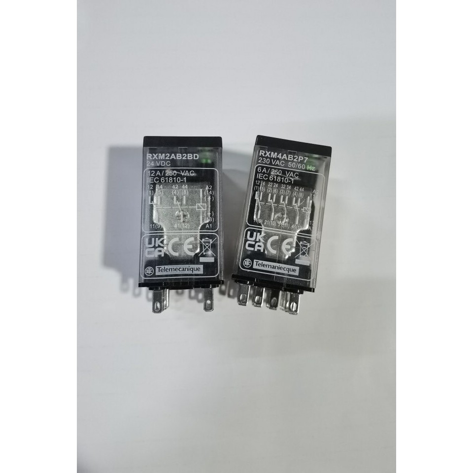 Schneider รีเลย์กลาง RXM2AB2BD RXM2AB2P7 RXM4AB2BD RXM4AB2P7