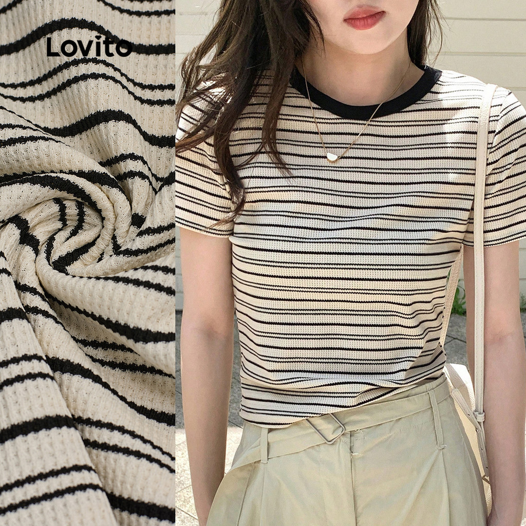 Lovito เสื้อยืดคอปกสลับสี สบายเนื้อผ้านุ่ม เหมาะสำหรับฤดูใบไม้ผลิ/ร้อน สำหรับผู้หญิง L138ED219