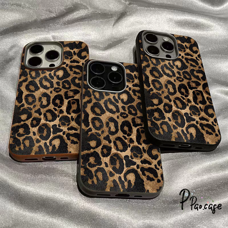 เคสไอโฟน17สำหรับiPhone 11 17 air 15 13 16 12 Pro Max 15 7 8 Plus XR X XS SE 2 3เคสโทรศัพท์หนังลายเสือดาวสุดเท่สำหรับสาวๆ
