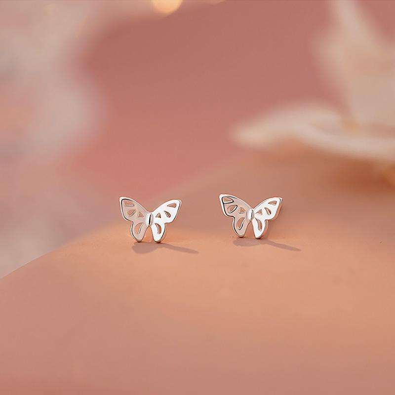 Butterfly Dream Earrings ต่างหูเงินแท้ S925 [MERCELO]