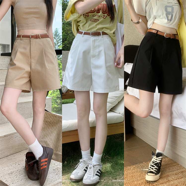 กางเกงสั้นสไตล์เอวสูง ทรงหลวม ขาเปิดกว้าง เหมาะสำหรับใส่ลำลอง