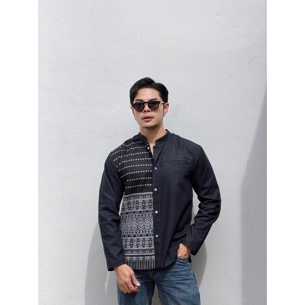 ผ้าไทย เสื้อเชิ้ต เสื้อผ้าฝ้ายฟอกนุ่มพิมพ์ลายตีนจกดอกแก้ว no.P02ดำยาวตีนจกดอกแก้ว