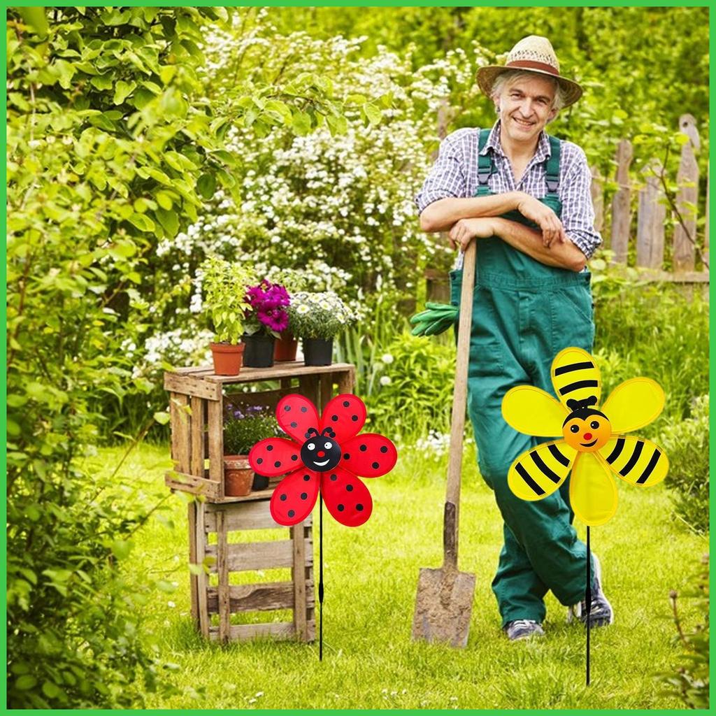กลางแจ้ง Wind Spinner ตกแต่ง Pinwheel ตกแต่ง Ladybug และ Bee Windmill และ Pinwheel เครื่องประดับสําห