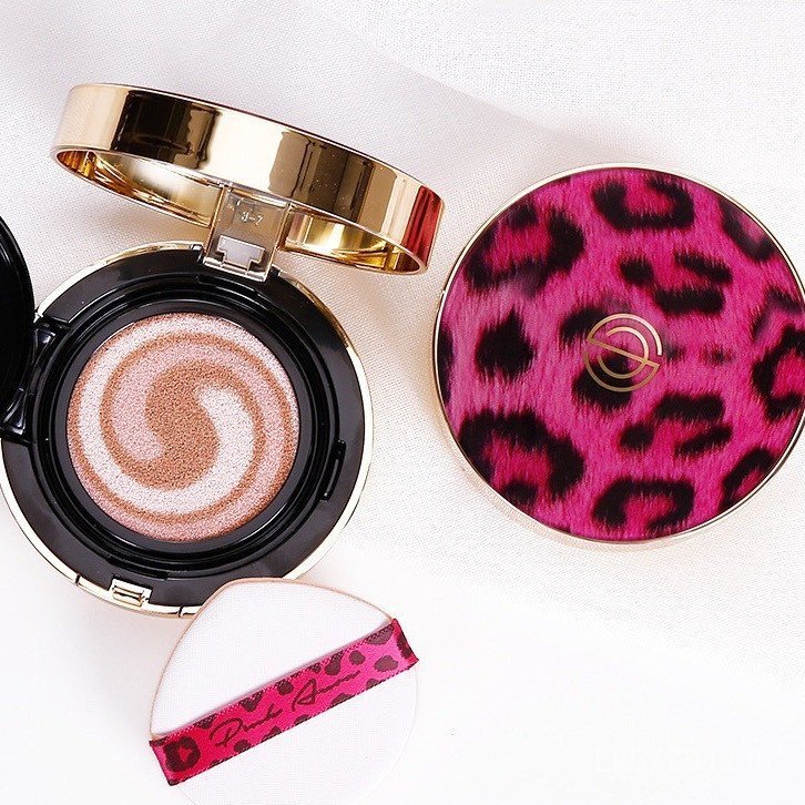 ครีมบํารุงผิวรุ่นBB Cushionเสือดาวพิมพ์Moisturizing DPC Liquid Foundationคอนซีลเลอร์TreatmentดูMoist