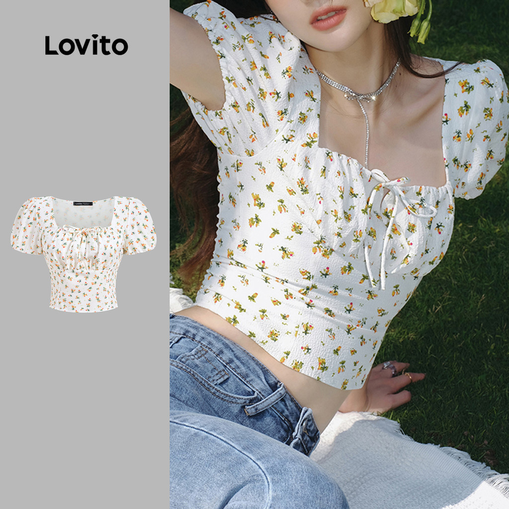 Lovito ลำลองลายดอกเดซี่ผูกเชือกโบว์พัฟแขนฤดูใบไม้ผลิ/ฤดูร้อนเสื้อเชิ้ตสีขาวสําหรับผู้หญิง L136AD144