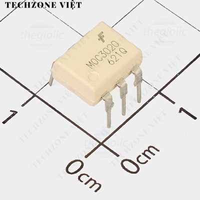[3 ชิ้น]- MOC3020M Optosulator Triac Output 5300Vrms 1 Channel, 6-DIP TechZone Viet