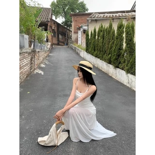 🐟Mary🐟ชุดไปทะเล เข้ารูป สีพื้น เปิดไหล่ สายเดี่ยว แขนกุด เดรสยาว ผ้าซีทรูเบาบาง แฟชั่น ทรงเอ