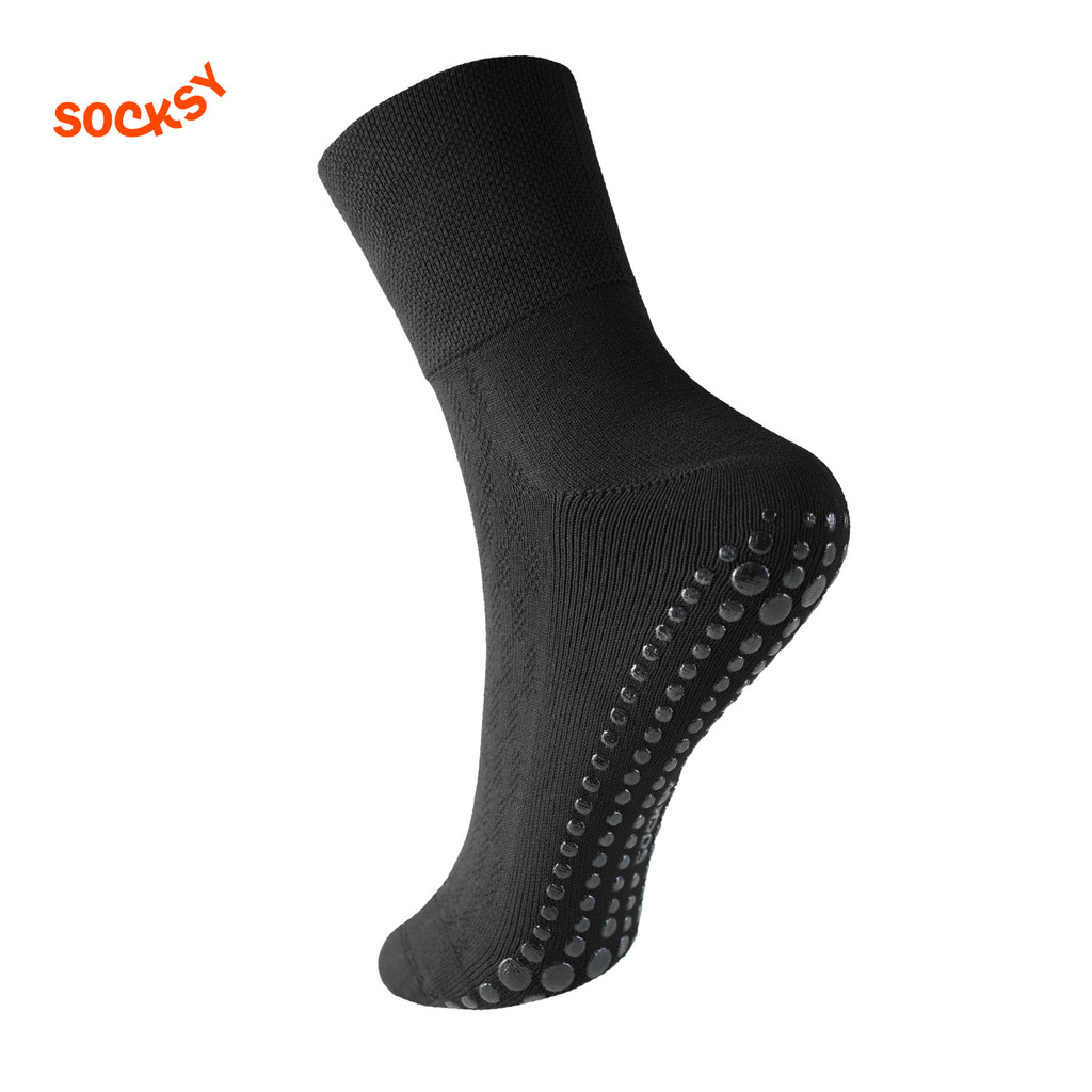 Socksy ถุงเท้าเพื่อสุขภาพ สำหรับผู้ที่ต้องการดูแลสุขภาพเท้า รุ่น ONNCR ดำล้วน/กันลื่น (แพ็ค 1 คู่)
