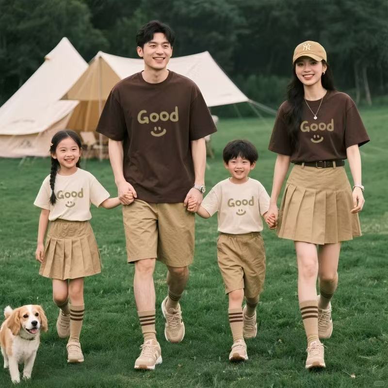 พร้อมส่ง & ดี ยิ้ม ใบหน้า ชุด 2025 ชุดเสื้อยืดแฟมิลี่ ผ้าฝ้ายแท้ ลายการ์ตูนยิ้ม สำหรับครอบครัว แบบแขนสั้น สไตล์ใหม่ฤดูร้อน