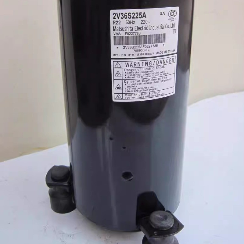 คอมเพรสเซอร์โรเตอร์แอร์ Panasonic รุ่น 2V32S225AUA 2V34 2V36S225 2V42S225 | ขนาด 2-3 แรงม้า | ของใหม