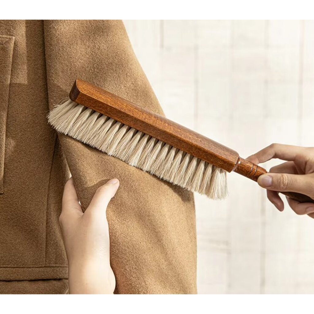 Omocha | (Long) White horsehair dusting brush แปรงปัดฝุ่นขนม้า สีขาว