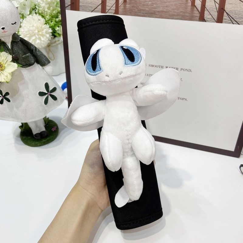 COD แผ่นรองเข็มขัดนิรภัยลายมังกรคู่ รถยนต์ การ์ตูนน่ารัก อุปกรณ์เสริมภายในรถ 12x18 ซม - รูปที่ 2