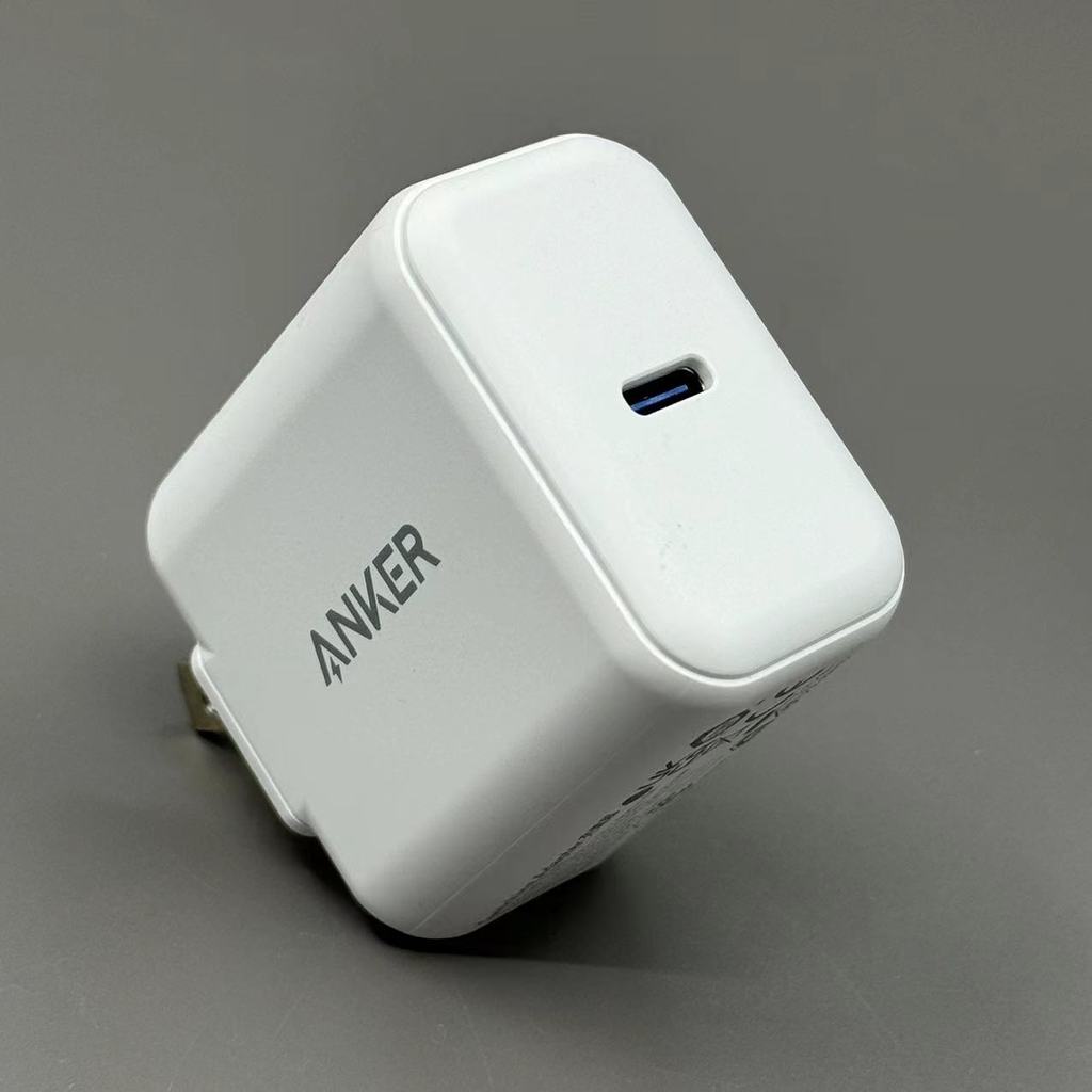 แบรนด์ใหญ่เดิม 30W Mini PD3.0 Fast Charger รองรับ SCP Protocol เหมาะสําหรับ iphone16/15/14/13/ipad/S