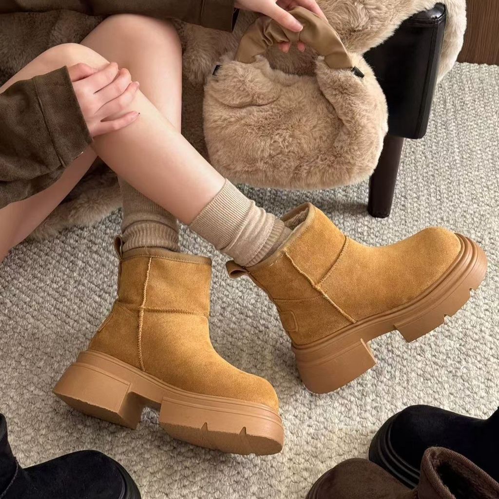 TX747 รองเท้าบูทกันหนาว  พื้นหนา6cm ซับในผ้าฟลีซอบอุ่นและหนา  รองบูทสั้น กันลื่น รองเท้าบูทมาร์ติน - รูปที่ 2