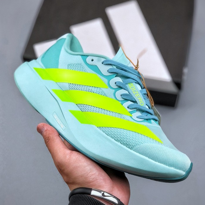 รองเท้าวิ่งน้ำหนักเบาที่มีการดูดซับแรงกระแทกและระบายอากาศได้ดี Evo SL JR3419