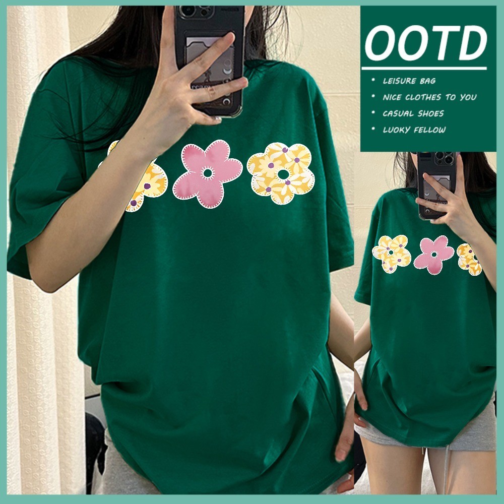 T42.SHOP  ผู้หญิง เสื้อยืด oversize เสื้อหวานๆ โคตรนุ่ม ไม่ยับง่าย ผ้าคอตตอน ลาย “Three flowers” สินค้าใหม่ ราคา ถูกที่สุด ดีลบีเคเค แกลเลอรีภาพที่ 6