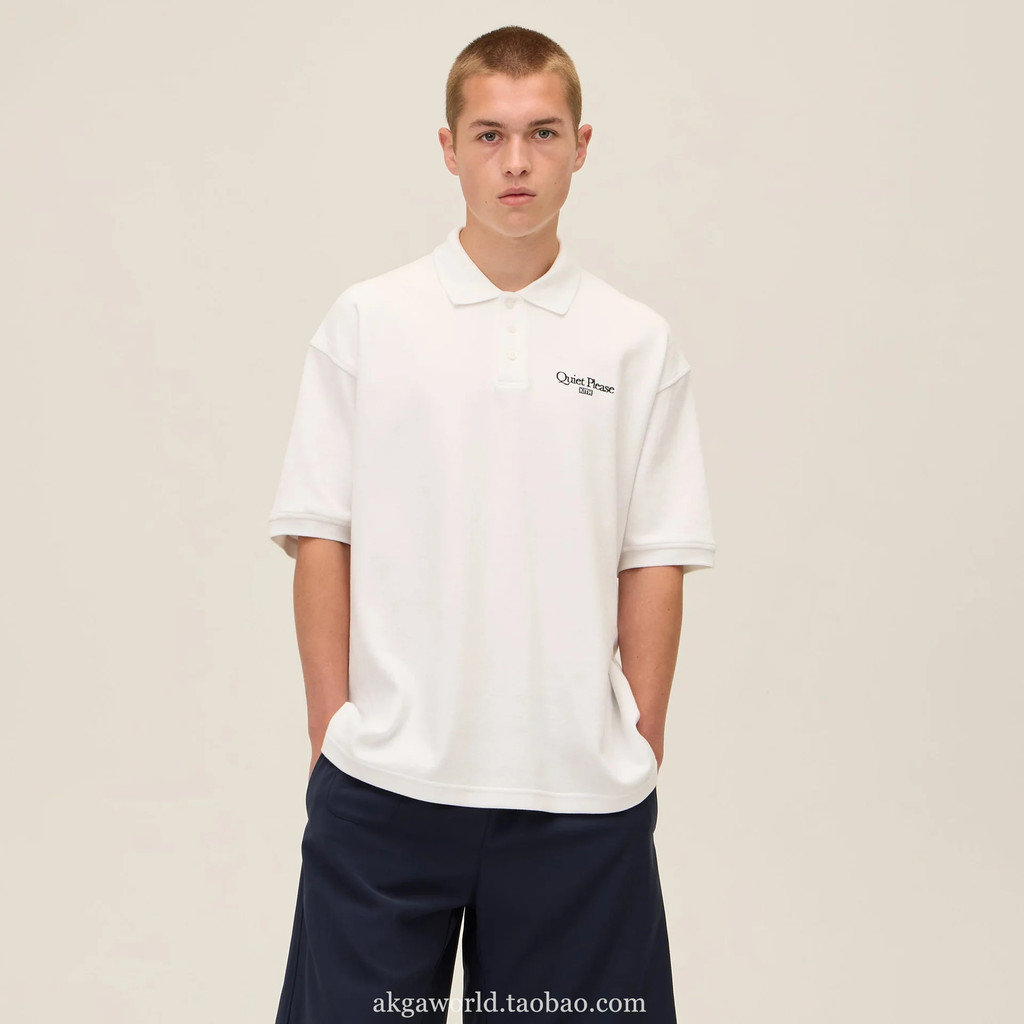 เสื้อโปโล Kith Wilson Quiet Please Unisex Oversize ทำจากผ้าฝ้ายนุ่มพรีเมียม สไตล์ลำลองแขนสั้น