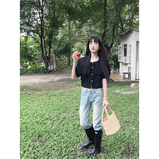 Marine Belle เสื้อคอปกกะลาสี โทนสีสุภาพ งานออกแบบคอปกสุดคลาสสิกเพิ่มเสน่ห์ให้ลุคดูดีแบบมีระดับ
