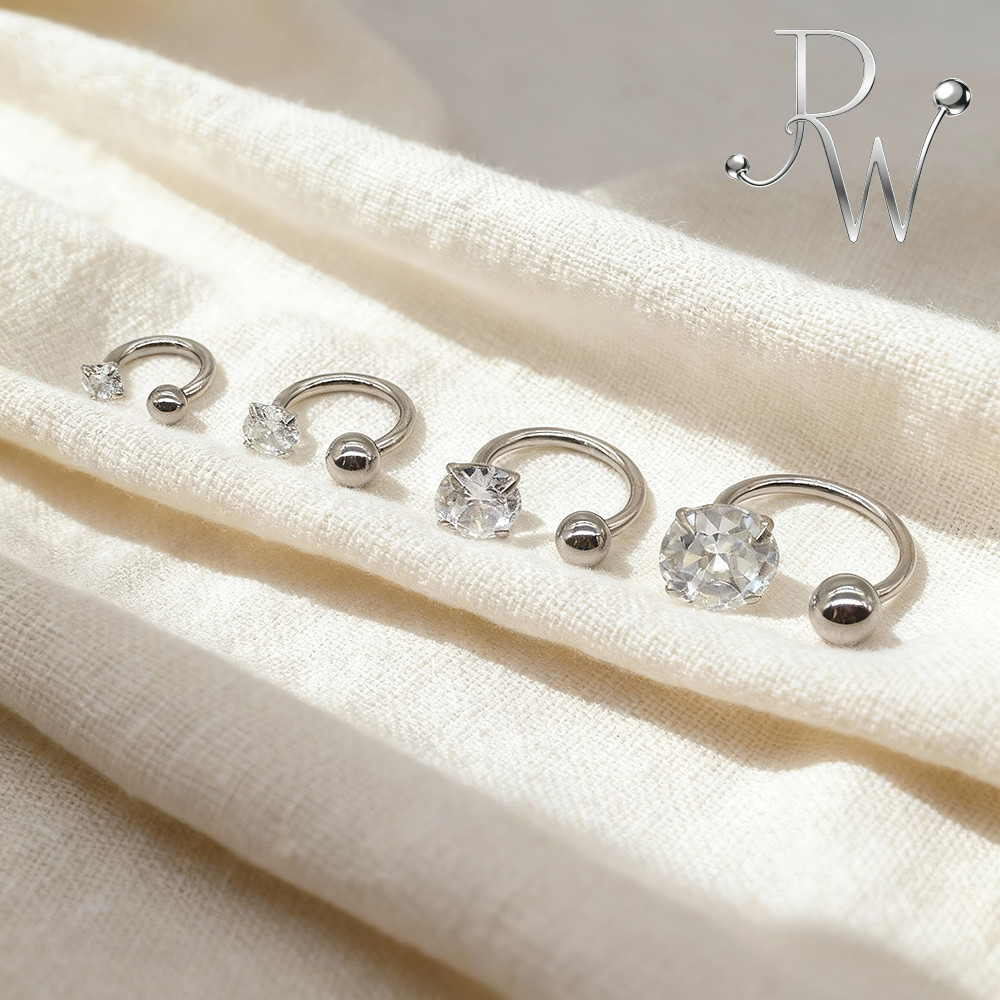 แหวนเจาะจมูกสแตนเลสสีขาวพร้อมคริสตัล Rhinestone ขนาด 6-12 มม. เพื่อใช้กับตำแหน่ง Daith และ Helix