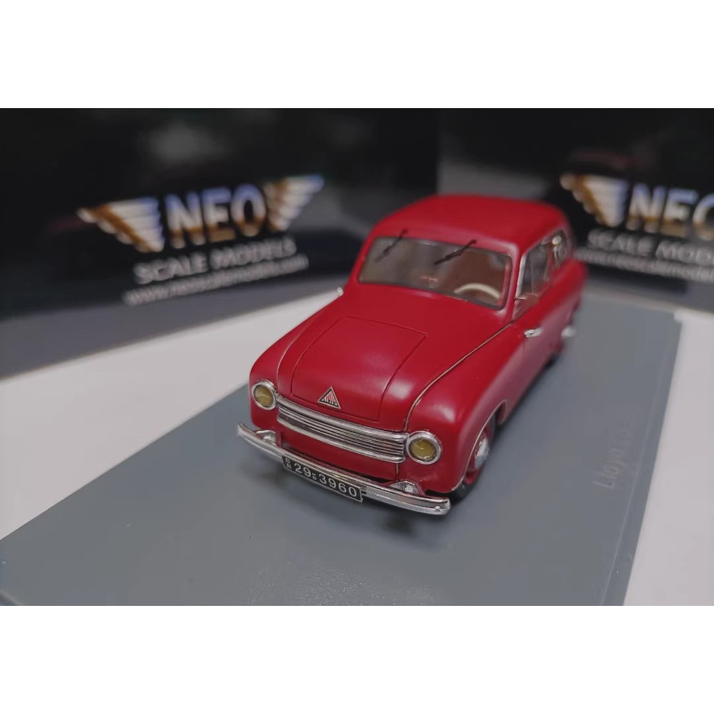 Neo 1 43 LLoyd เรซิ่นจําลองรถคลาสสิกรุ่น LLoyd LS 300 1951 Matte Red