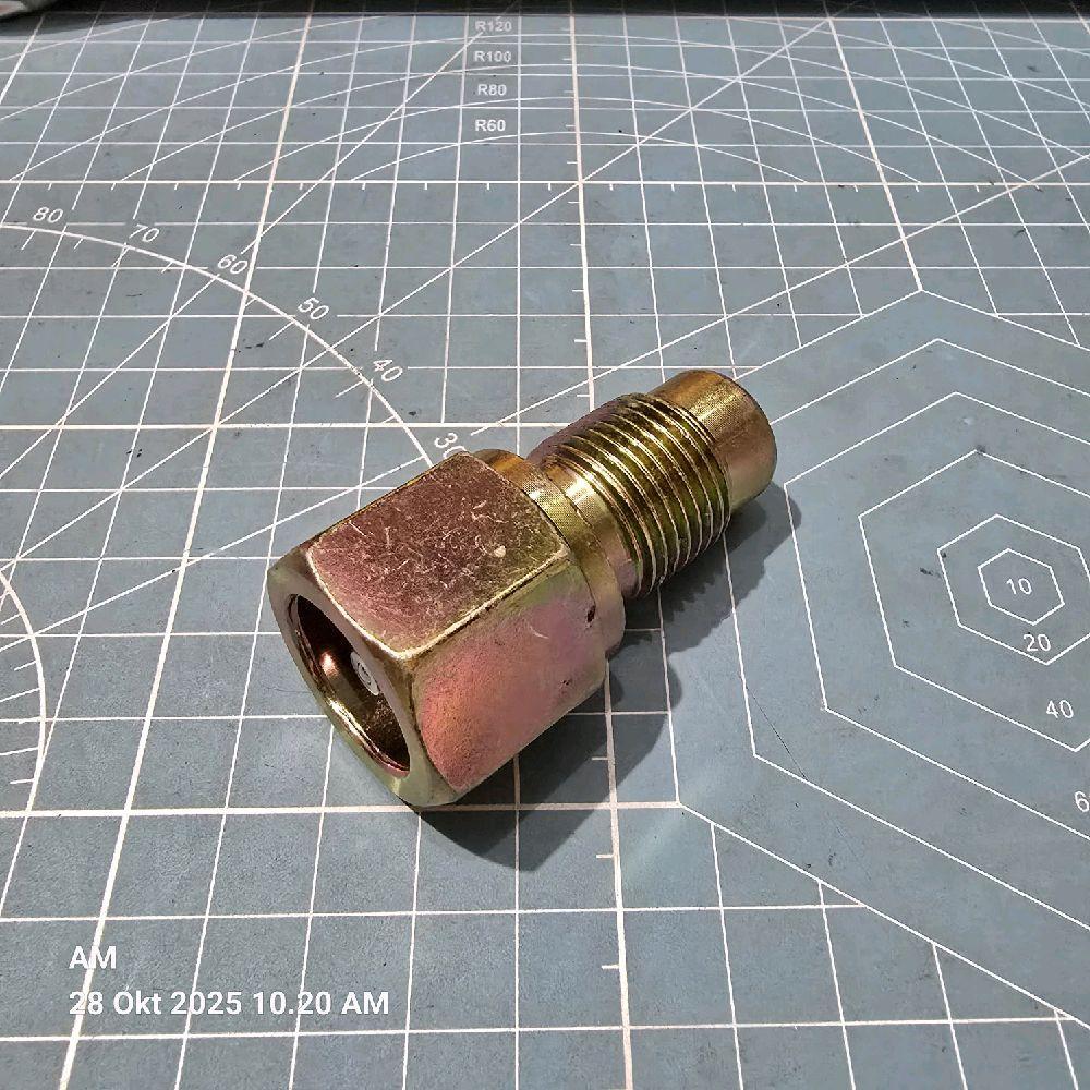 HYUNDAI R210-7 R 210-7 TRACK NIPPLE / HYUNDAI R210-7 R 210-7 TRACK NIPPLE