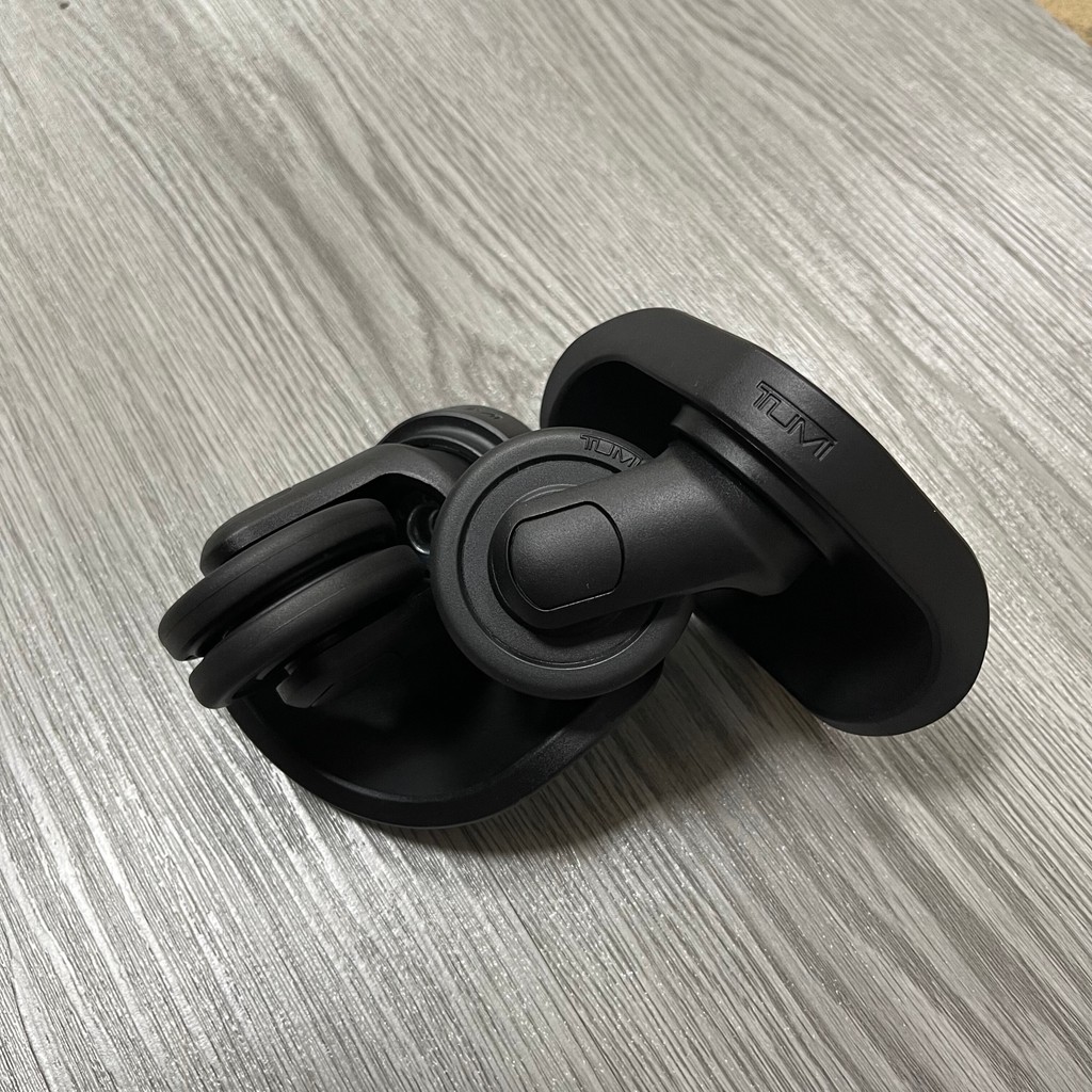 TUMI TUMI ซ่อมกระเป๋าเดินทางล้อ Universal ล้อเปลี่ยน EM TMW54 ล้อโรงงานเดิมของแท้ผลิตภัณฑ์