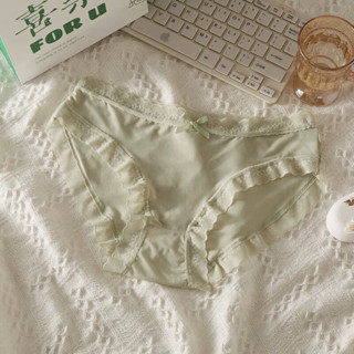 กางเกงในลูกไม้สำหรับผู้หญิง ผ้าเนียนลื่น ผ้านุ่ม ไม่บางเกินไ…