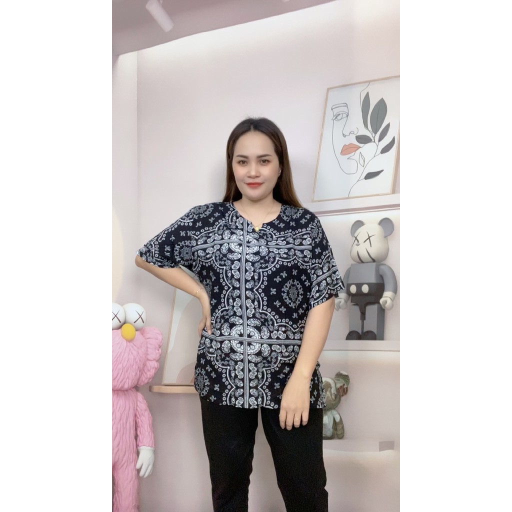 เสื้อสปัน เสื้อดำ ลายช้าง เสื้อผ้าแฟชั่น ผ้านิ่มใส่สบาย  ( สินค้าพร้อมส่ง) รุ่น1011