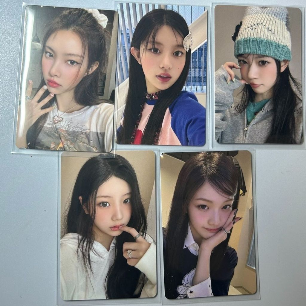 Illit Return to the New อัลบั้มระเบิด yzy ความบันเทิงเสมอ Lucky Card yzy Yu Sale Li Yuanxi