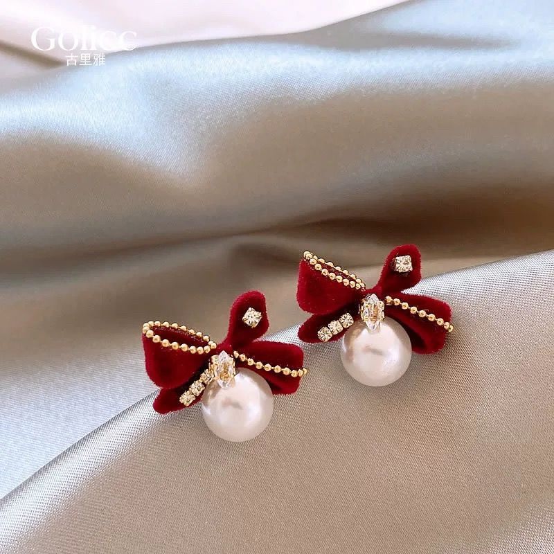 Ankora Red Velvet Christmas Bow Pearl Ear20251112