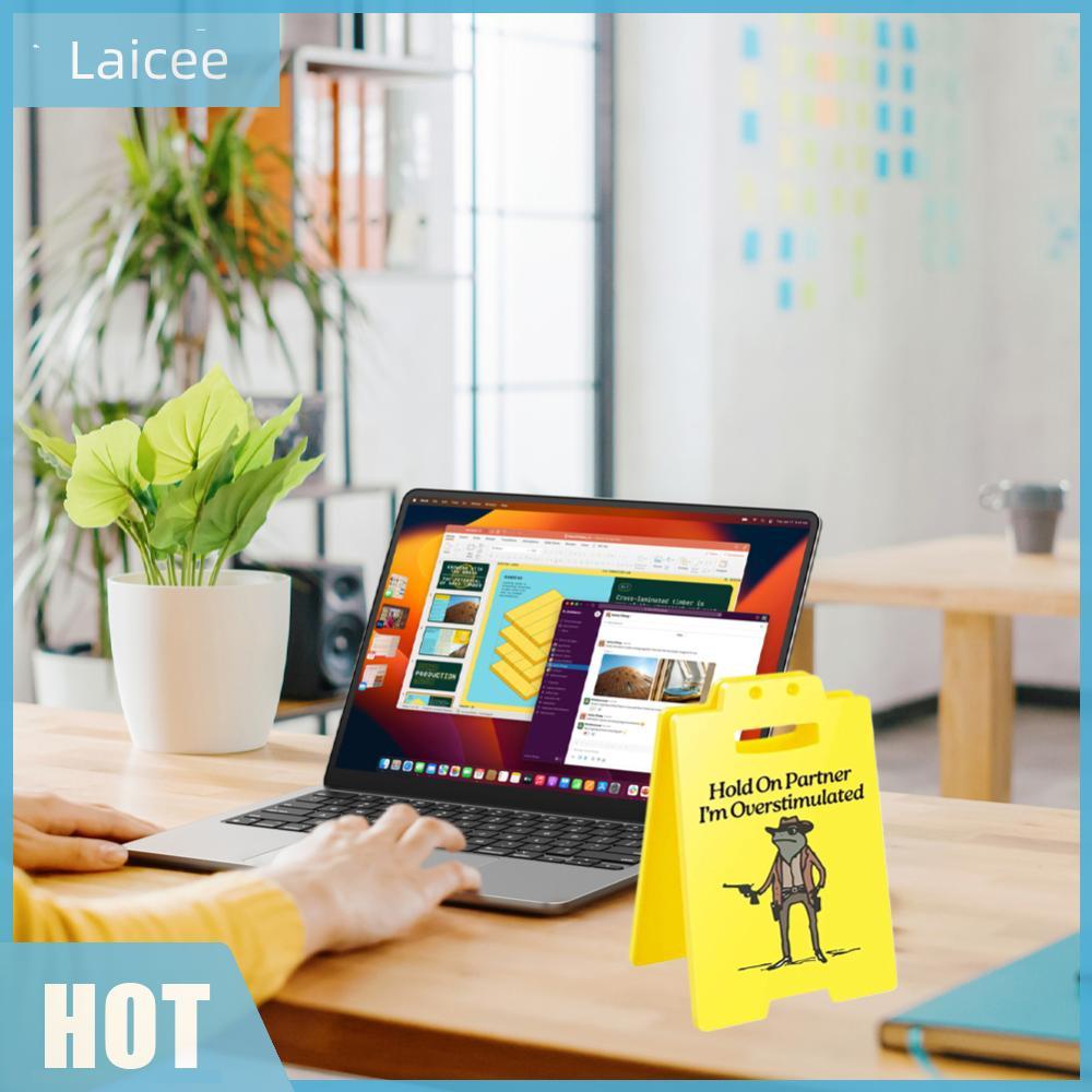 [Laicee.th] Hold On Partner I\m Overstimulated Office Desk Sign Desk Decor ตกแต่งสํานักงานสําหรับผู้