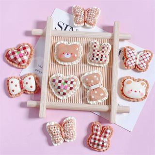 อุปกรณ์ตกแต่งลายสก๊อตสีเบจ ลายผีเสื้อ กระต่าย เรซิ่น สำหรับง…