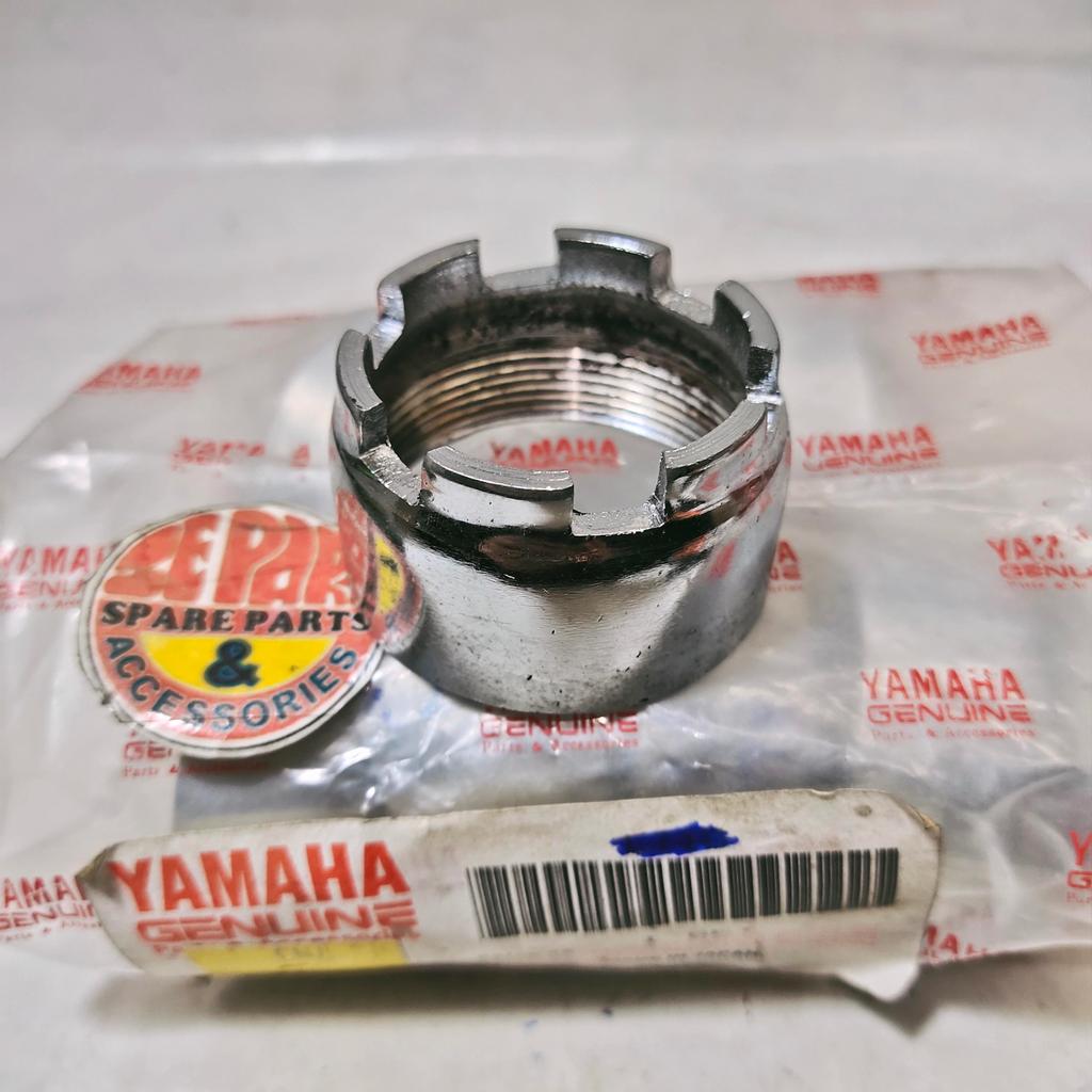 [3E Parts & Acc] yamaha F1ZR น๊อตคอท่อไอเสีย F1 น็อตเชื่อมต่อไอเสีย Rare Item