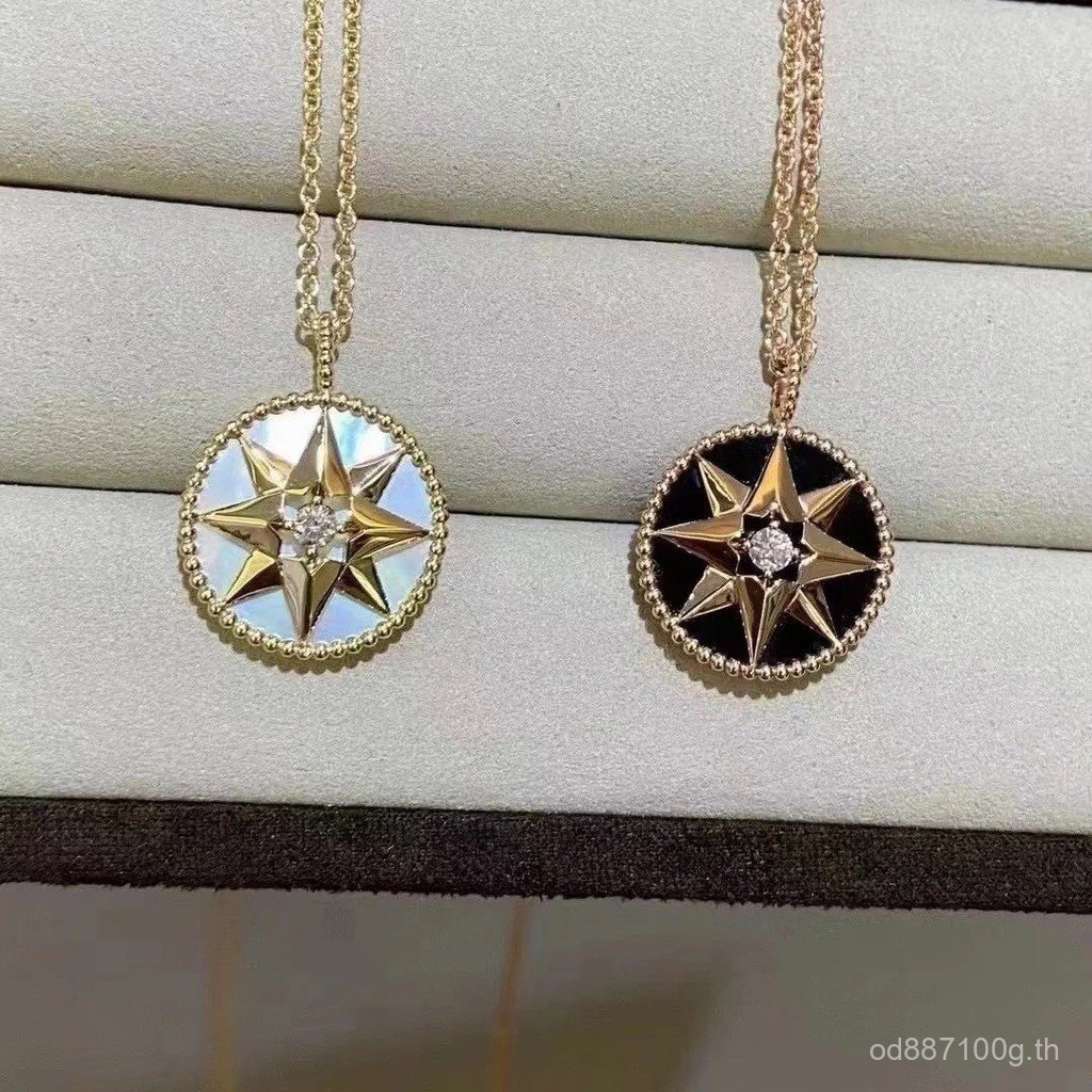 สร้อยคอจี้Au750 ออกแบบแปดเหลี่ยมพร้อมเพชรMoissanite สไตล์6DGV