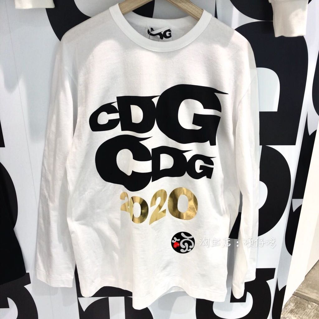 CDG Limited Edition Christmas Chest Gold Letter เสื้อยืดแขนยาว 100% คอotonพรีเมียม