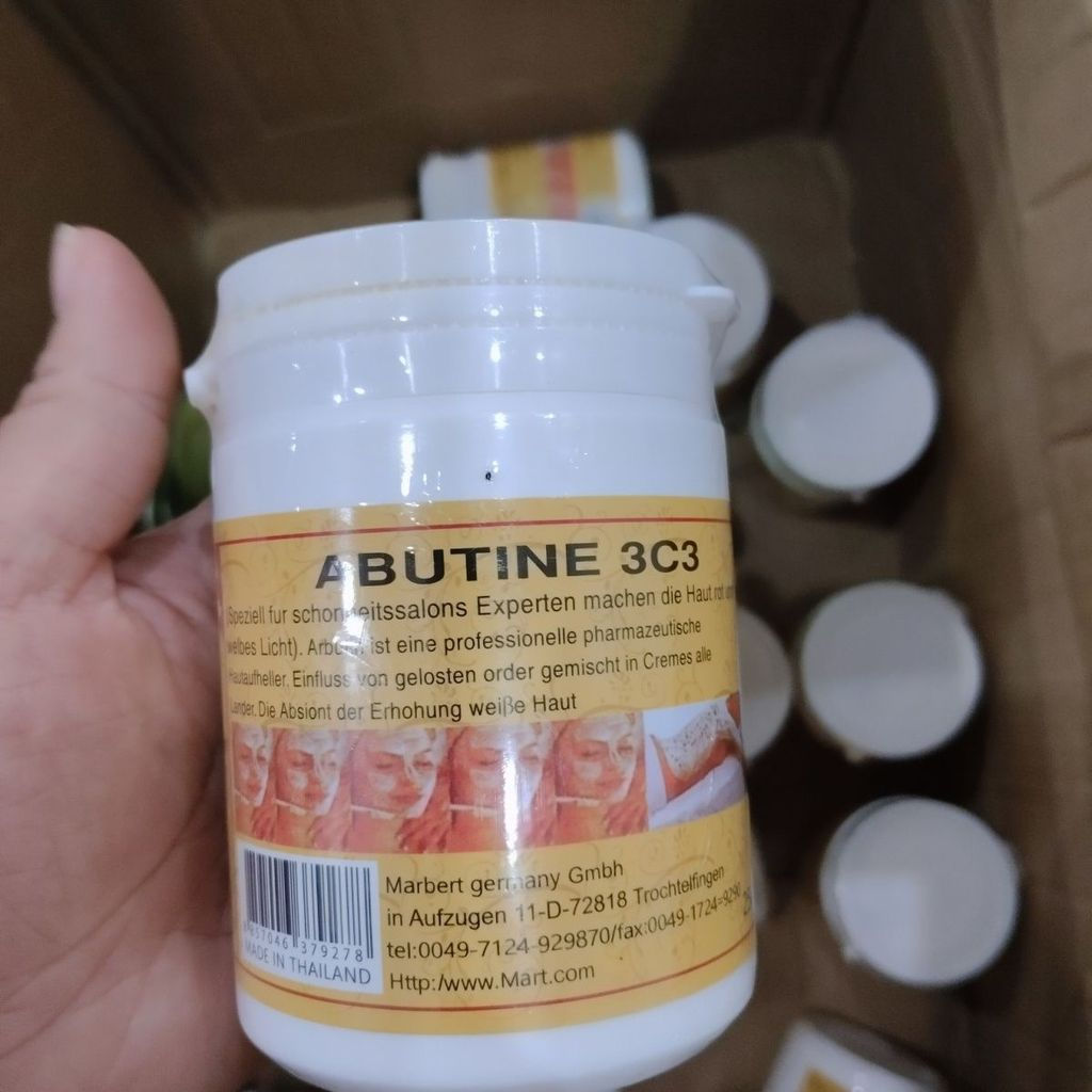 PP Vietnamese Body Lotion Kich trang Arbutin 3c3 vang loai 1Whitening Body Lotion250g10PP