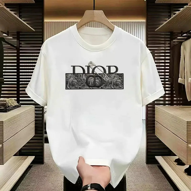(ผ้าฝ้าย 100%) Luvoro 2025 เสื้อยืด ผู้ชาย เสื้อยืดคอกลม เสื้อยืดผ้าฝ้ายแท้ 100% สีดำและขาว ทรงย้อนยุค ไซส์พ่วง สำหรับผู้ชายและผู้หญิง unisex  COD ลาย เนื้อผ้านุ่มระบายอากาศดี แขนสั้น ใส่สบาย C1701