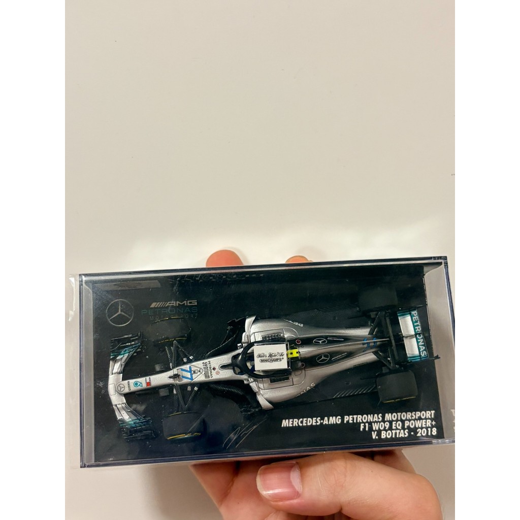 Mini Cut 1/43, f1 2018, Bertas, Mercedes-Benz w09 Staff Machine