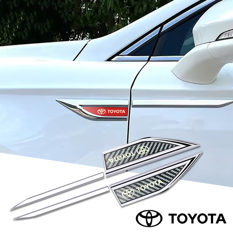 2 ชิ้นอุปกรณ์เสริมในรถยนต์ประตูด้านข้างใบมีดสติกเกอร์รถอุปกรณ์ตกแต่งภายในรถยนต์สําหรับ Toyota Camry 