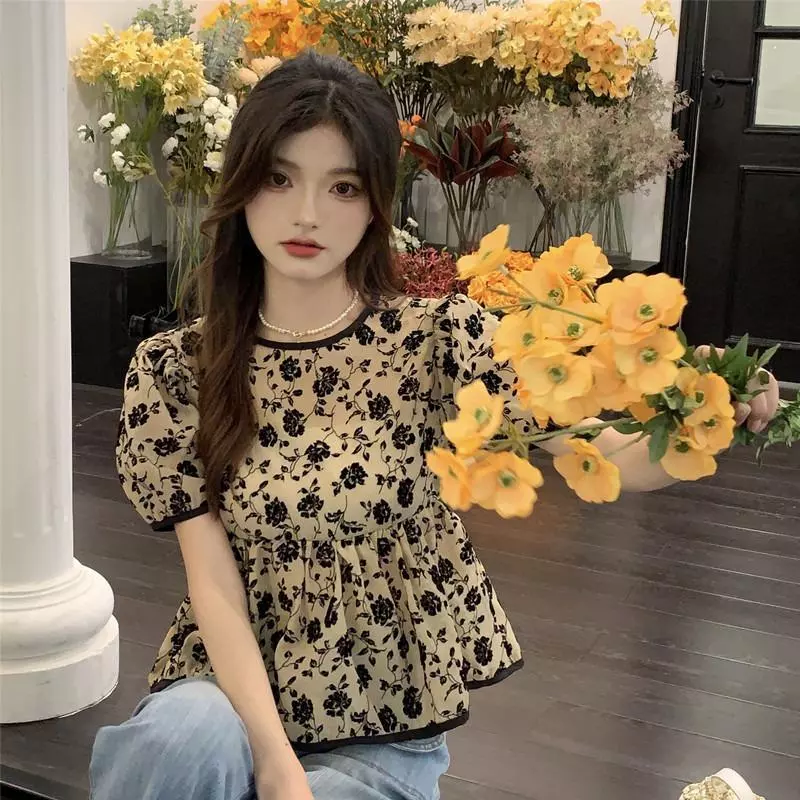 Chili Koko เสื้อเบลาส์แขนพอง ลายดอกไม้สไตล์ฝรั่งเศส ผูกหลัง W682 thumbnail 3