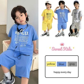 SweetKids พร้อมส่งจากกทม🌸ชุดเด็กชายแฟชั่น🍓ชุดสูทเด็ก ลำลองสองชิ้น เสื้อผ้าคอกลมแขนสั้น+กางเกงขาสั้น พิมพ์ลายตัวอักษร
