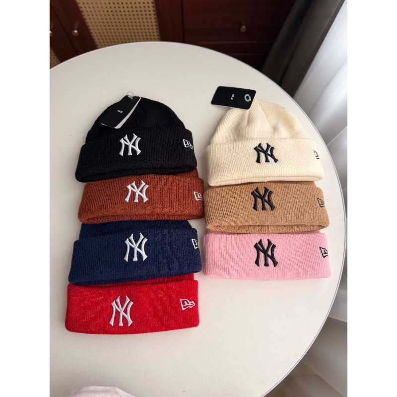 หมวกขนสัตว์ LA2025 ถักอบอุ่น สไตล์คนดังสำหรับฤดูหนาว Unisex