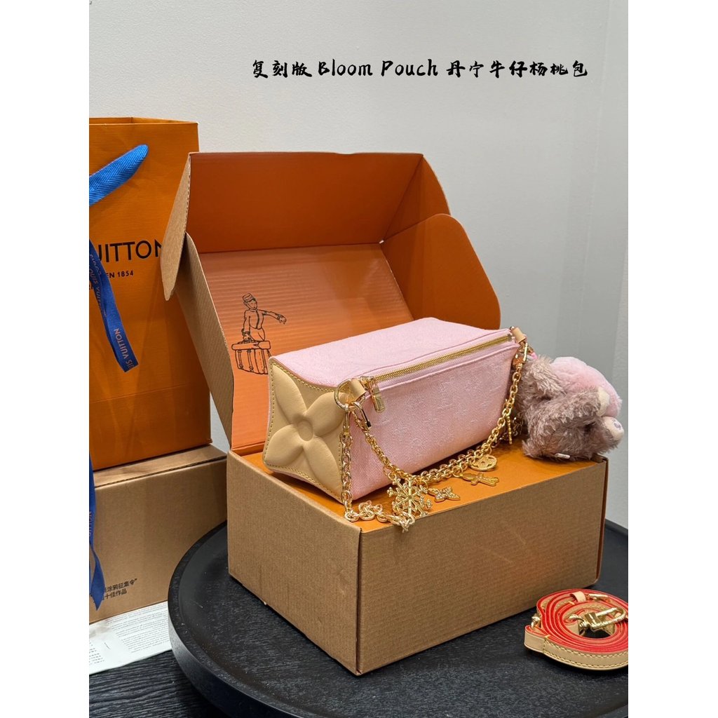 กระเป๋ามะเฟืองสีเดนิม Qixi New Style พกพาง่าย พร้อมสร้อยคอสายโซ่หนัก